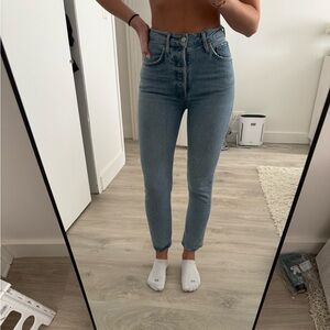 High waisted Agolde dark blue wash jeans!